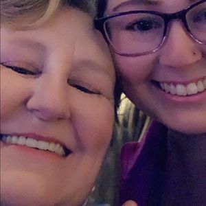 Meet your Posher, Gail